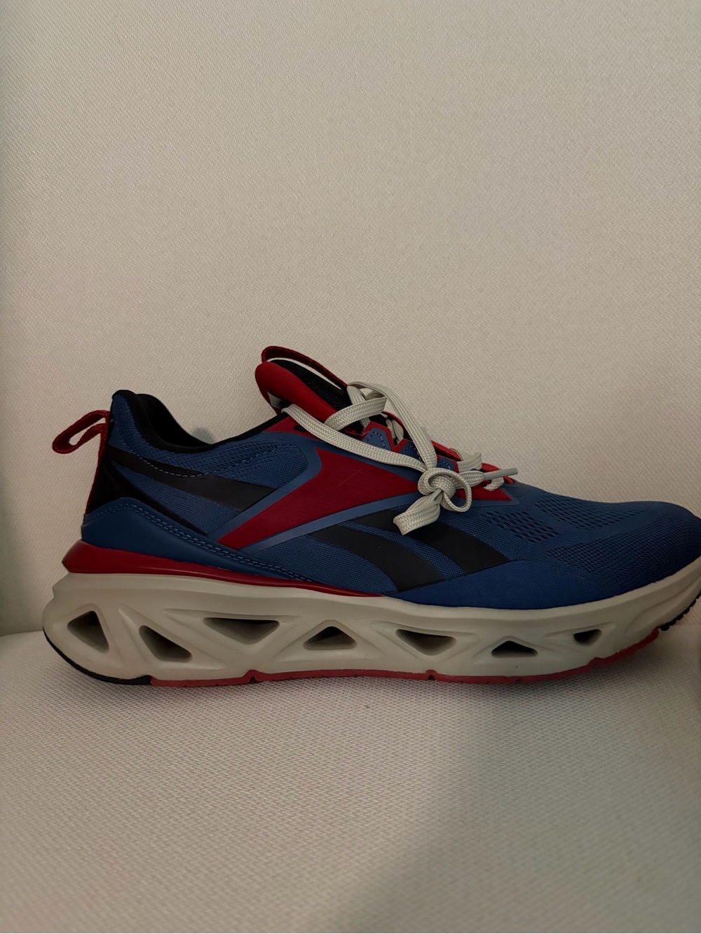 New Reebok Men's Run - Picture 11 of 12